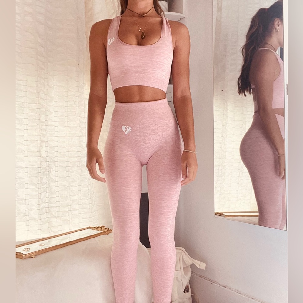 Womens best workout set in pink (size xs)